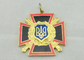 Medalla del esmalte del Sward de la cruz de la aleación del cinc, esmalte duro de imitación, chapado en oro