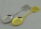 el recuerdo modificado para requisitos particulares 3D Badges la aleación del cinc con forma de la cuchara