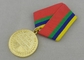 Medallas de los premios del oro/medalla de la recompensa con diseño de la aleación 3D del cinc y cinta de encargo hecha juego