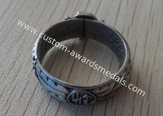 El recuerdo conmemorado Badges el anillo del metal con el estaño, plata antigua