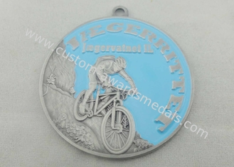 Latón de la medalla del esmalte del deporte de la bici sellado con la galjanoplastia de plata antigua