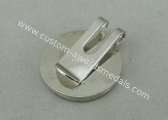 Eco - clip amistoso del casquillo de golf con el diamante artificial, emblema duro del Pin de la broche del hierro
