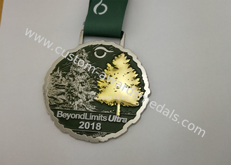 las medallas de la raza de la galjanoplastia del doble 3D, mueren las medallas selladas de los premios de los Triathlons
