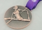 Las medallas de la cinta del Triathlon niqueladas mueren pegado para la decoración